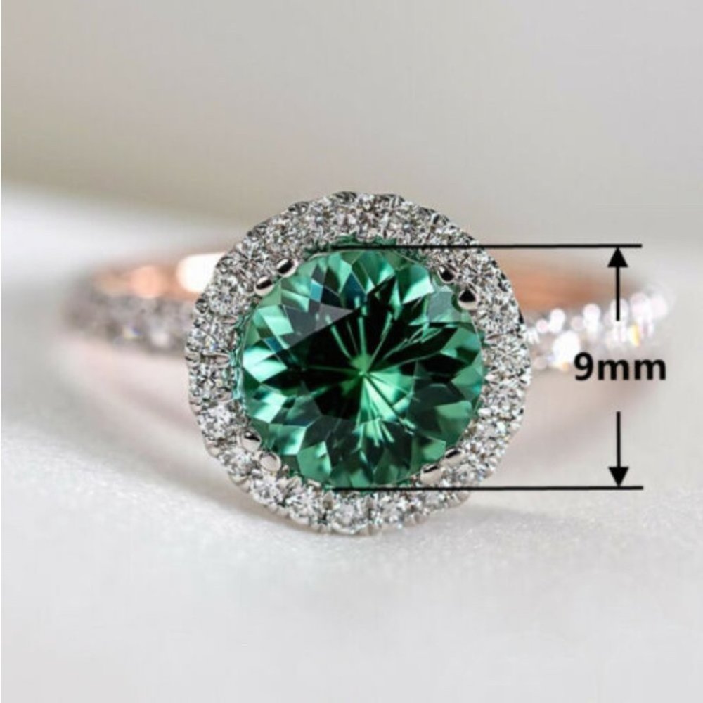 New 925 Silver Green Emerald Gorgeous Ring - Picture 3 of 5